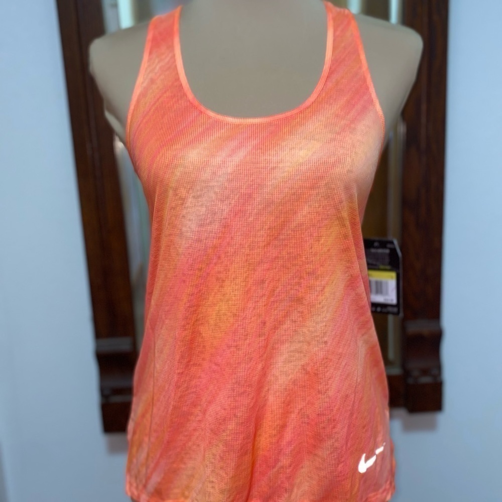 NWT Nike Racerback